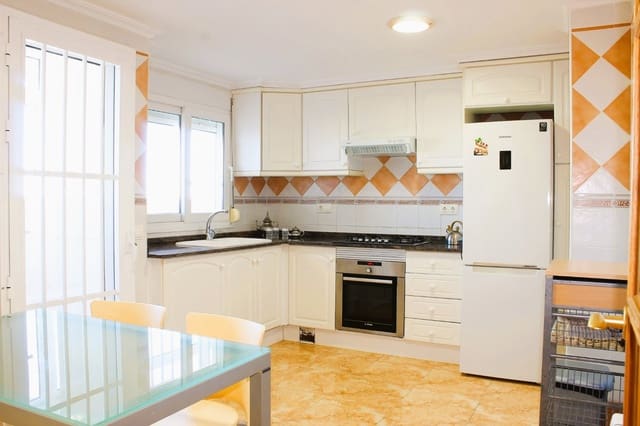 3 bedroom Penthouse for sale in Tavernes de la Valldigna with pool garage - € 345,000 (Ref: 7298290)