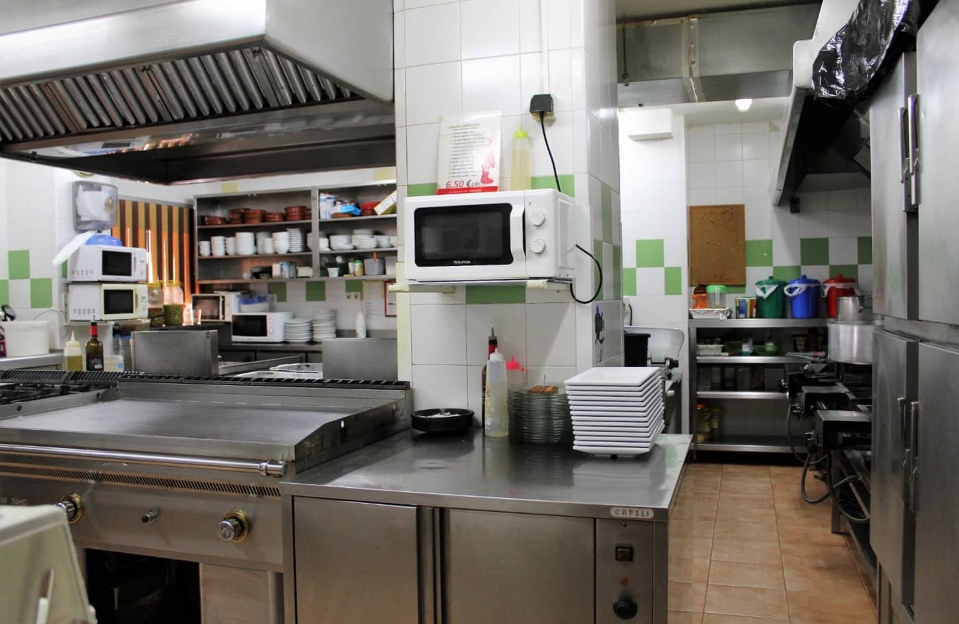 Commercial for sale in Gandia - € 290,000 (Ref: 7307138)