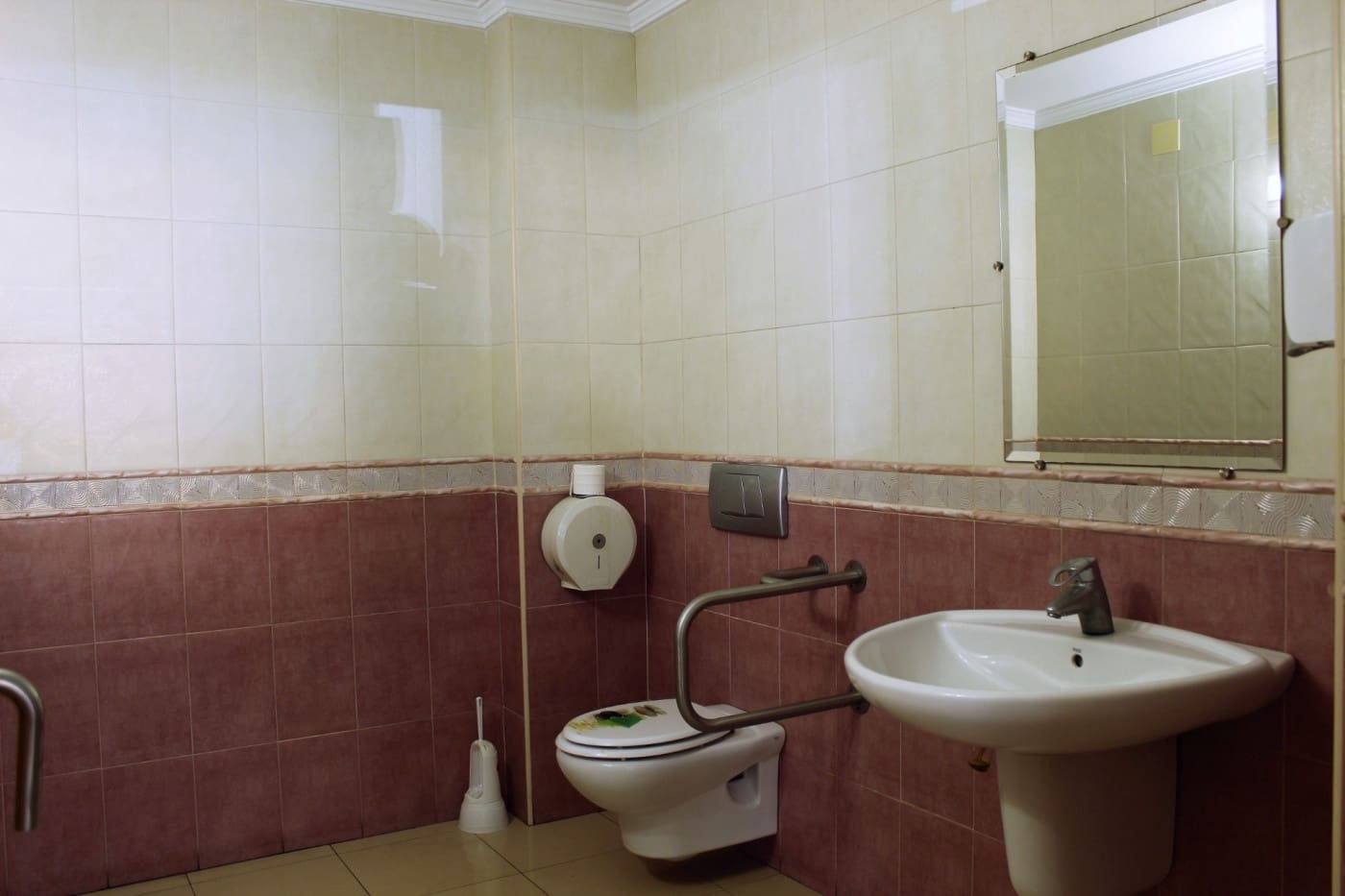 Commercial for sale in Gandia - € 290,000 (Ref: 7307138)