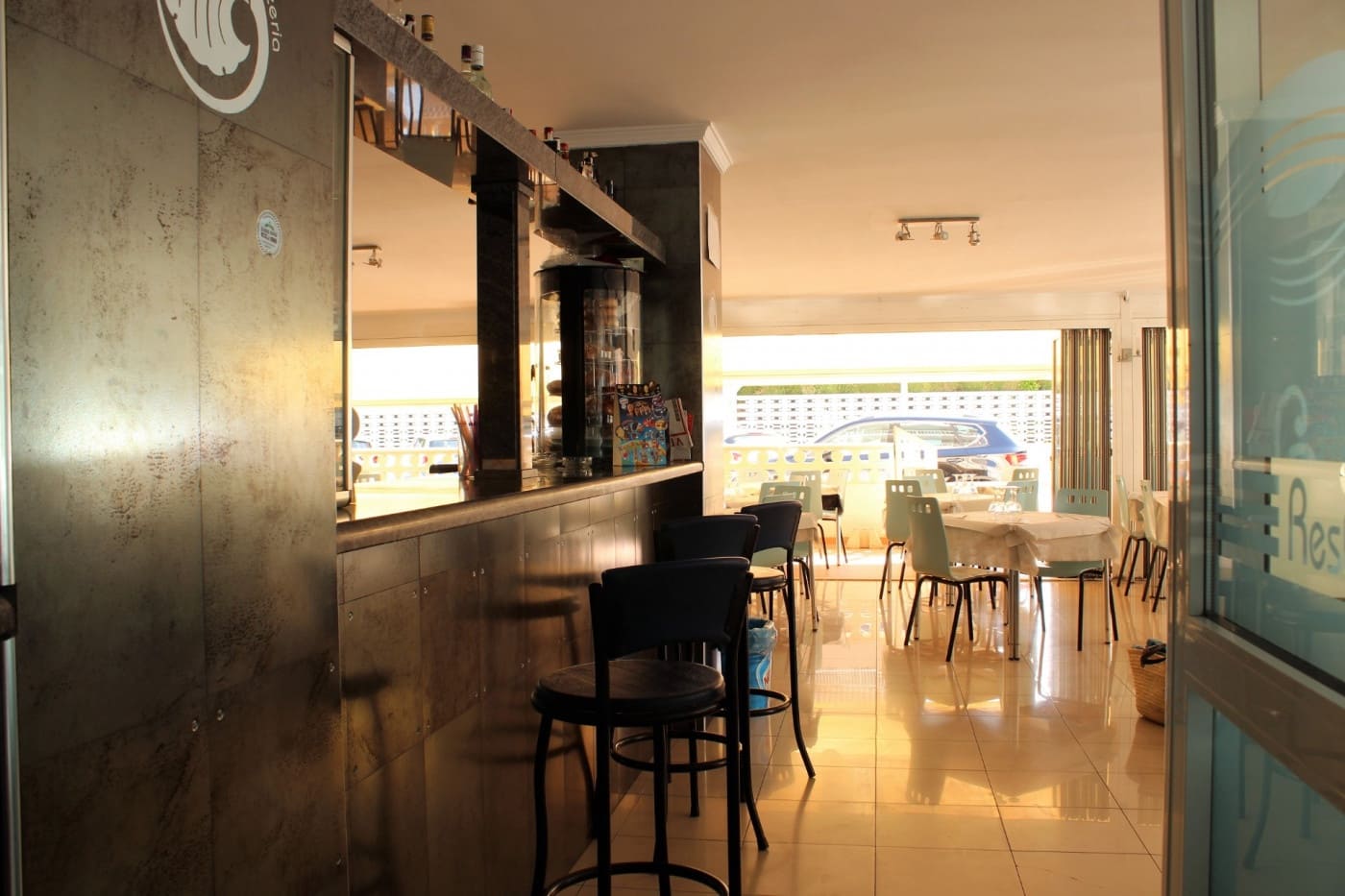 Commercial for sale in Gandia - € 290,000 (Ref: 7307138)