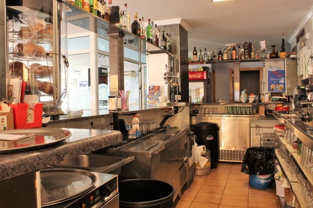 Commercial for sale in Gandia - € 290,000 (Ref: 7307138)