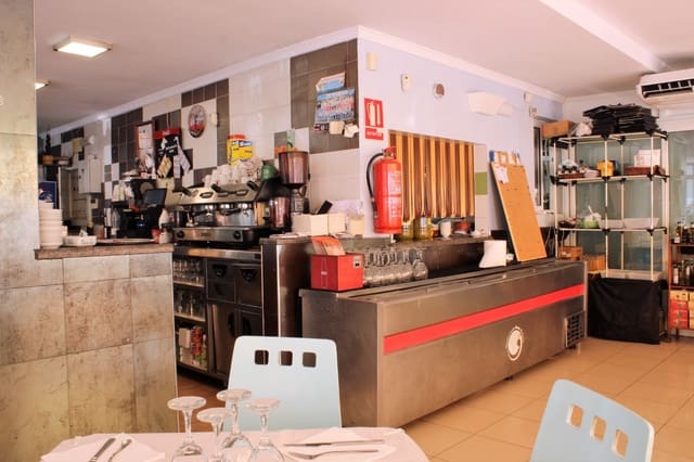 Commercial for sale in Gandia - € 290,000 (Ref: 7307138)
