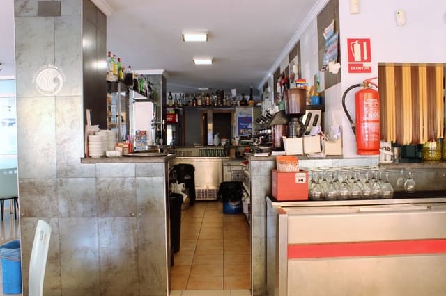 Commercial for sale in Gandia - € 290,000 (Ref: 7307138)