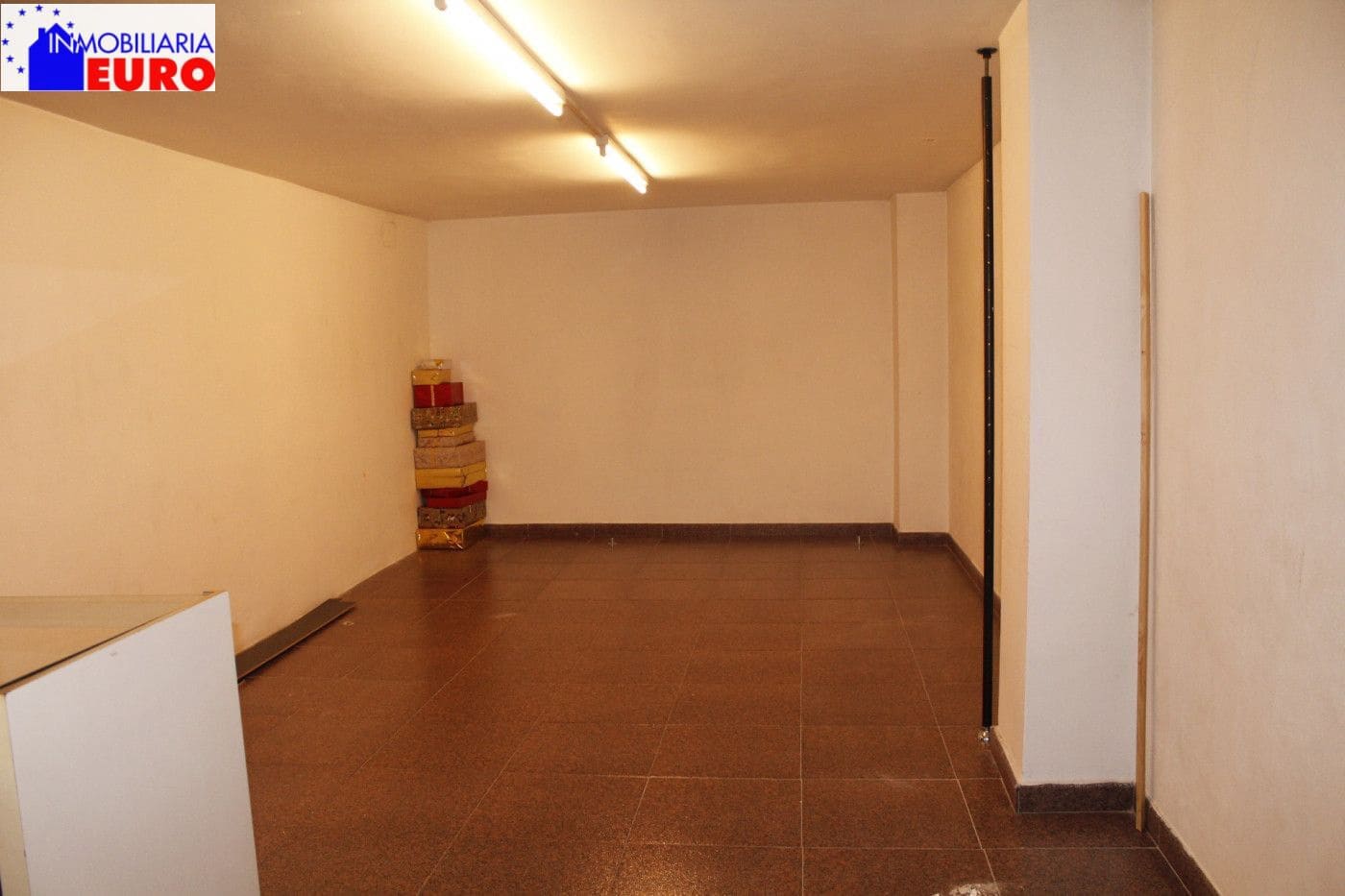 Commercieel te huur in Tavernes de la Valldigna - € 650 (Ref: 7316287)