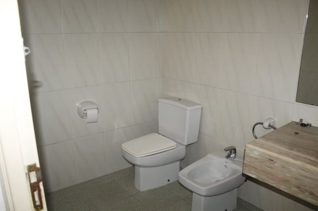 Commercieel te koop in Tavernes de la Valldigna - € 350.000 (Ref: 7333591)