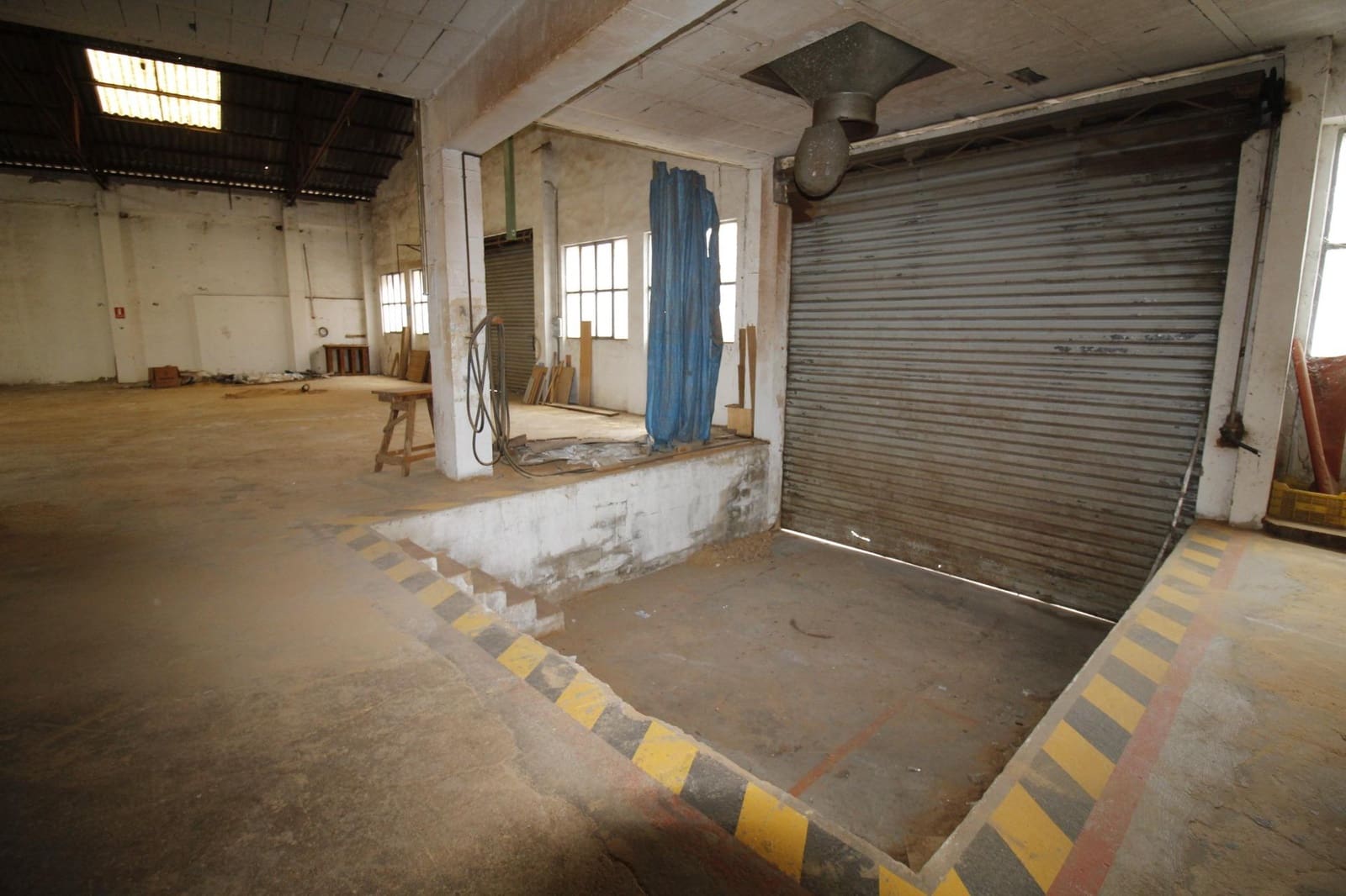 Kommersiell til salgs i Tavernes de la Valldigna - € 1 000 000 (Ref: 7383325)