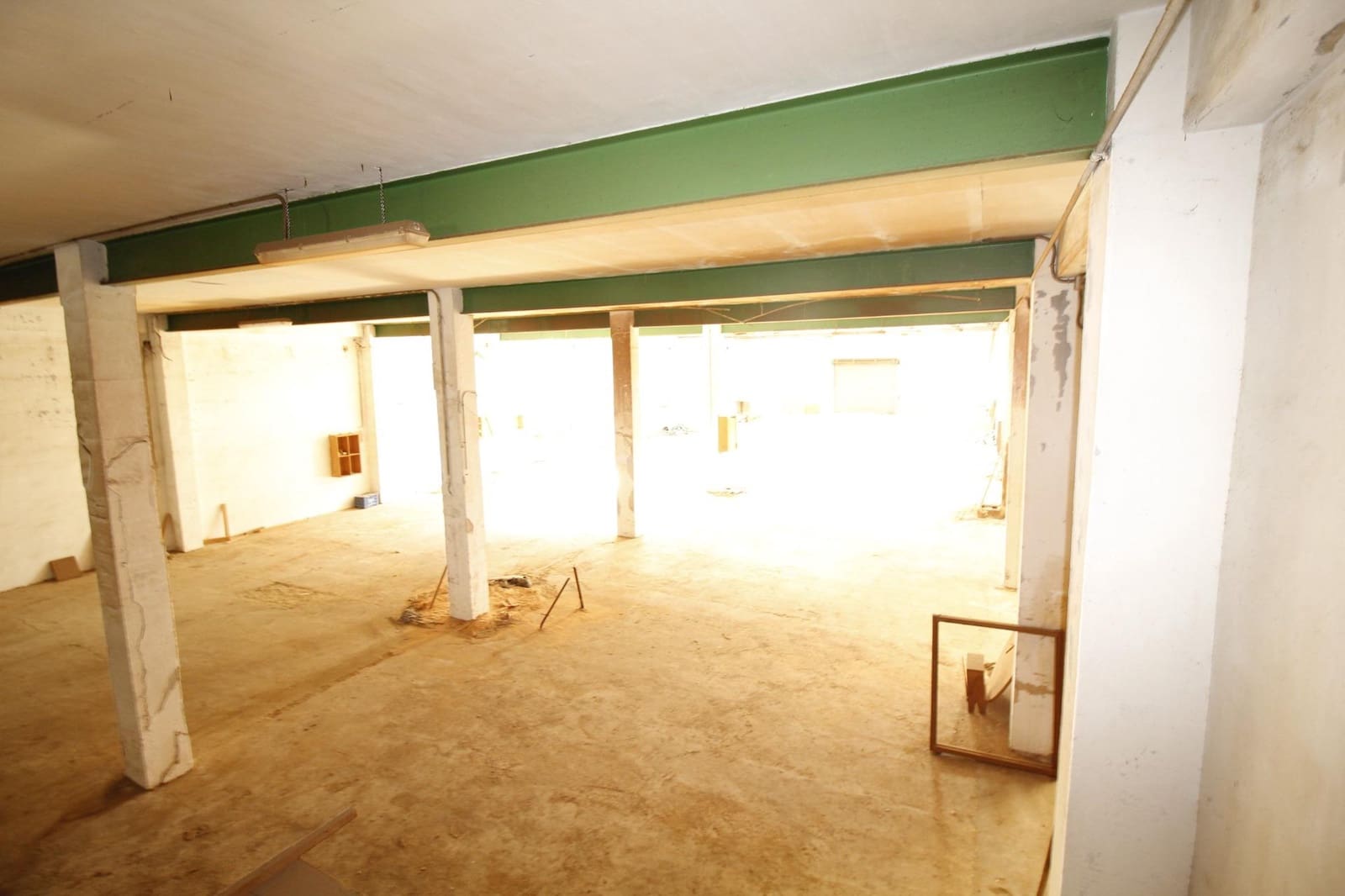 Kommersiell til salgs i Tavernes de la Valldigna - € 1 000 000 (Ref: 7383325)