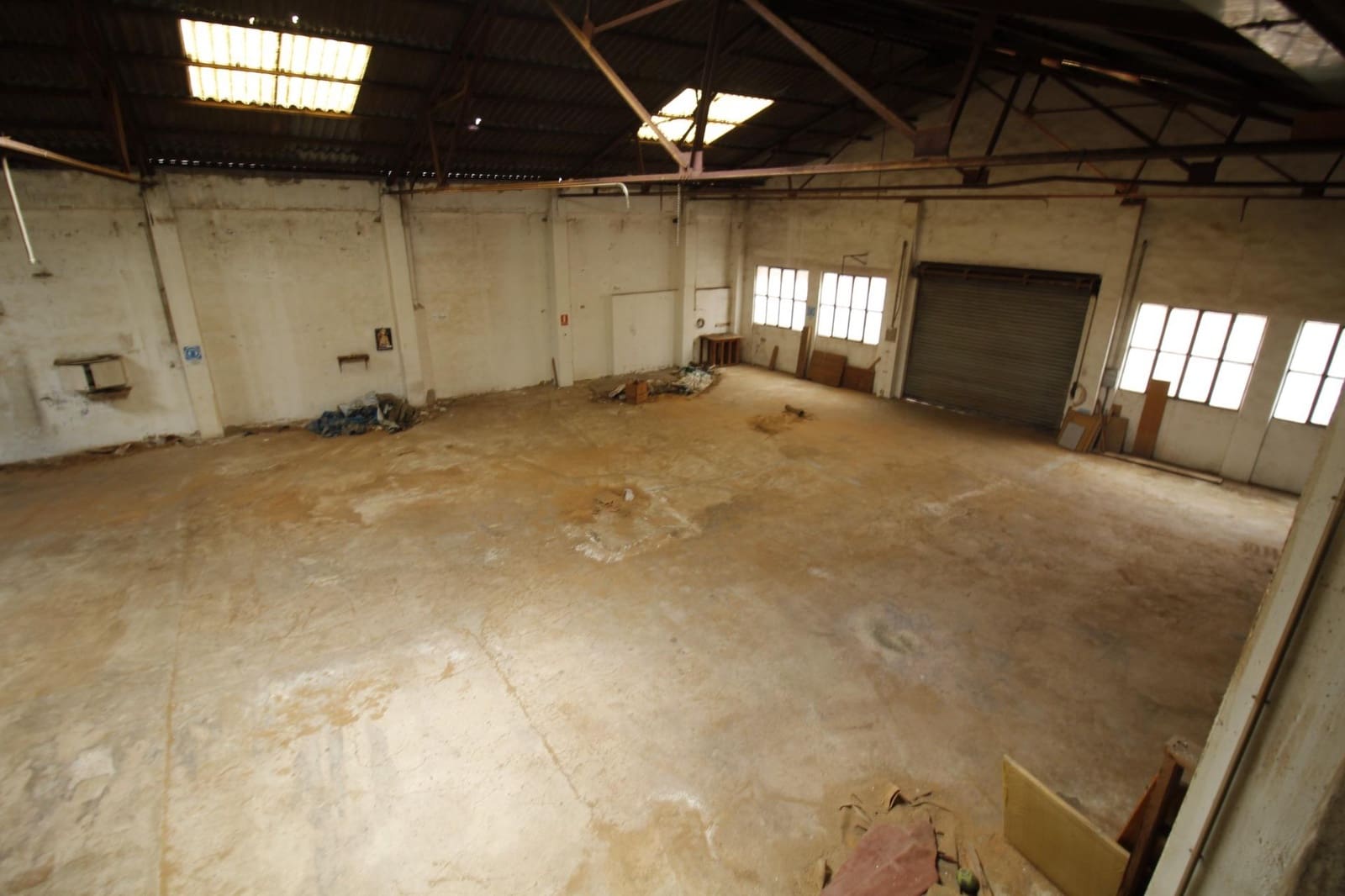 Kommersiell til salgs i Tavernes de la Valldigna - € 1 000 000 (Ref: 7383325)