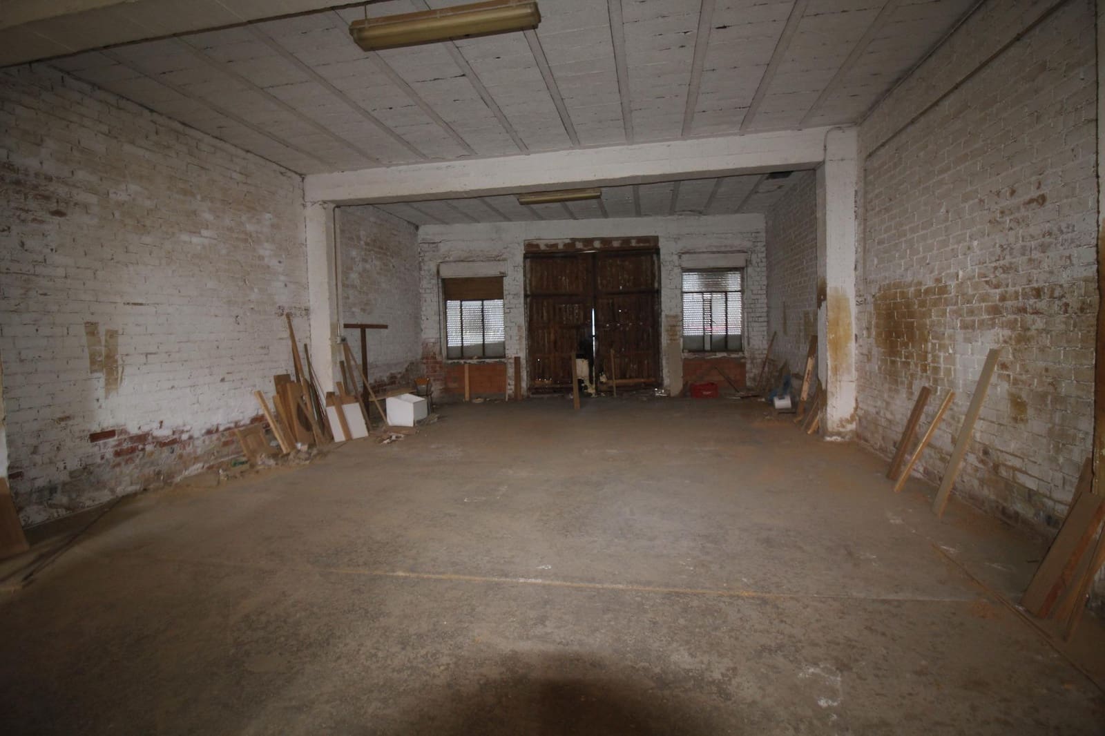 Kommersiell til salgs i Tavernes de la Valldigna - € 1 000 000 (Ref: 7383325)