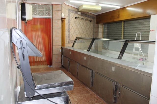 Commercieel te koop in Tavernes de la Valldigna - € 89.000 (Ref: 7407291)