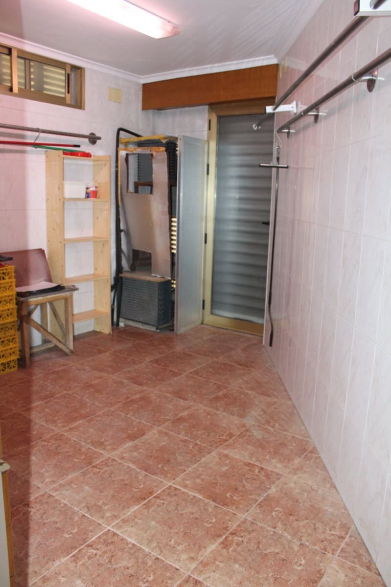 Erhverv til salg i Tavernes de la Valldigna - € 89.000 (Ref: 7407291)