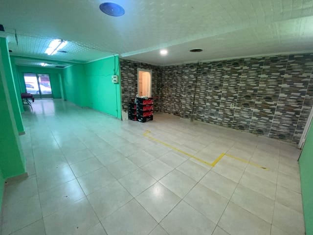 Comercial para venda em Tavernes de la Valldigna - 85 000 € (Ref: 7448526)