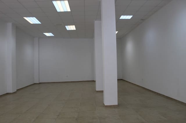 Commercial for sale in Gandia - € 140,000 (Ref: 7450625)