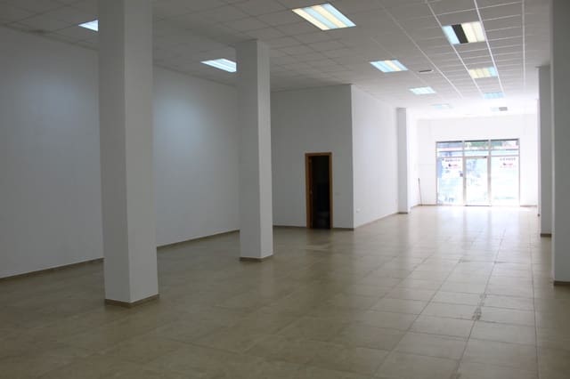 Commercial for sale in Gandia - € 140,000 (Ref: 7450625)