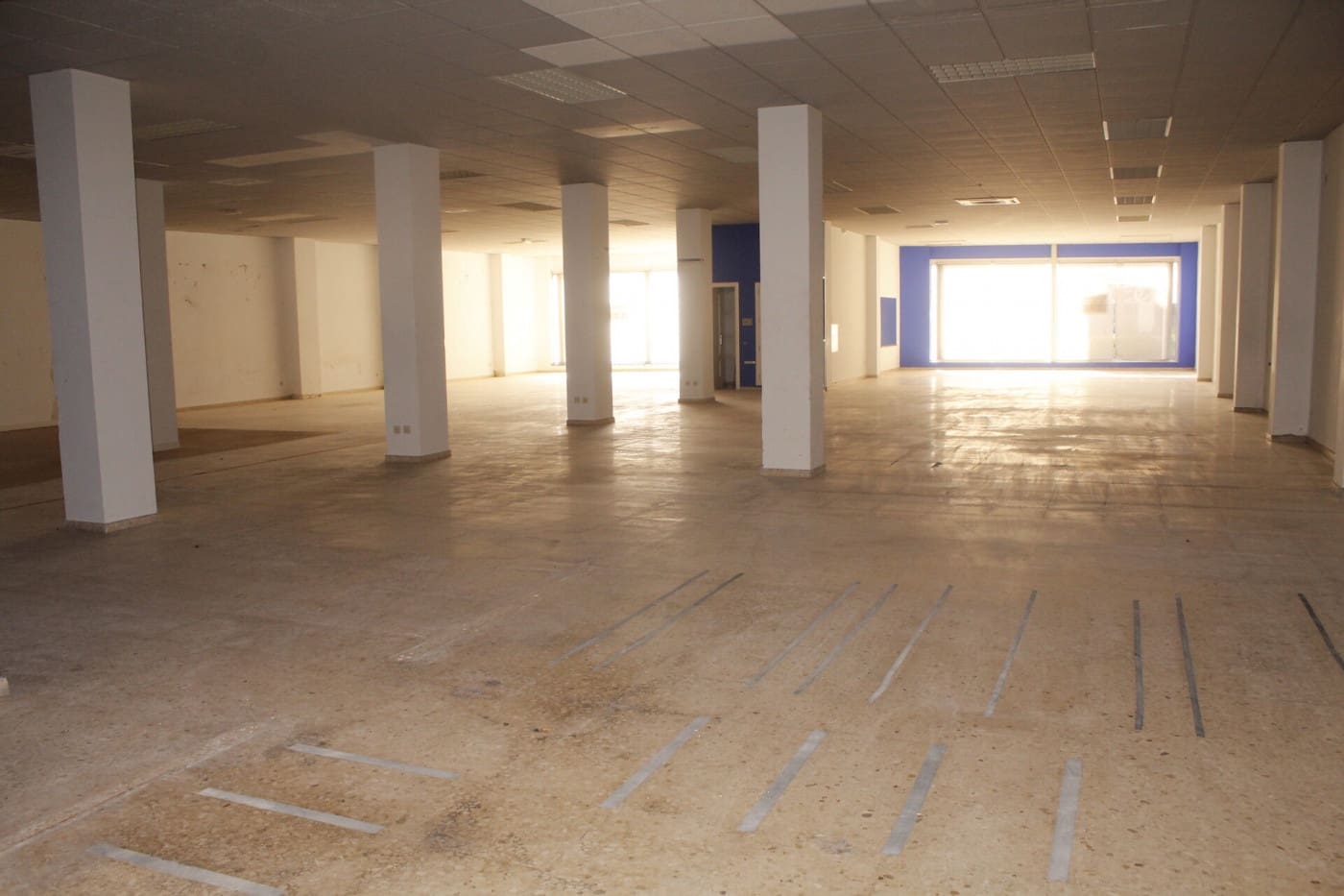 Commercieel te koop in Tavernes de la Valldigna - € 299.000 (Ref: 7897186)