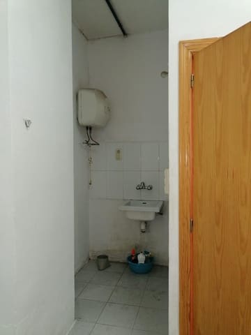 Commercial for rent in Tavernes de la Valldigna - € 450 (Ref: 7897217)