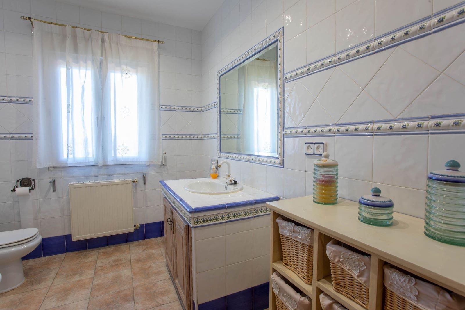 6 soveværelse Villa til salg i Cocentaina med swimmingpool - € 415.000 (Ref: 7969532)