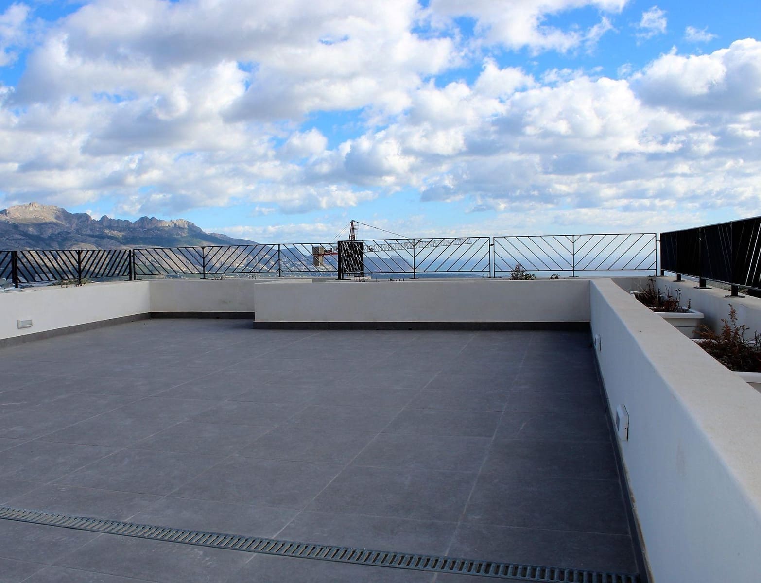 3 camera da letto Bungalow in vendita in Polop con piscina garage - 404.500 € (Rif: 8049872)