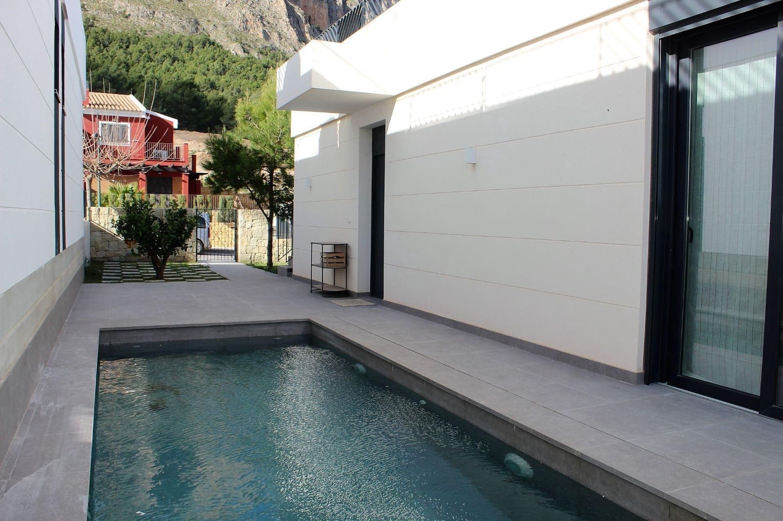 3 Zimmer Bungalow zu verkaufen in Polop mit Pool Garage - 447.000 € (Ref: 8049873)