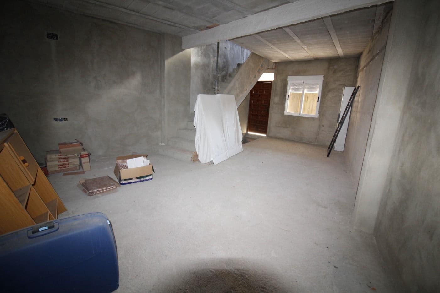 Semi-Rækkehus til salg i Tavernes de la Valldigna med garage - € 60.000 (Ref: 8295715)