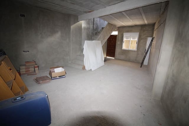 Paritalo myytävänä paikassa Tavernes de la Valldigna mukana 
autotalli - 60 000 € (Ref: 8295715)