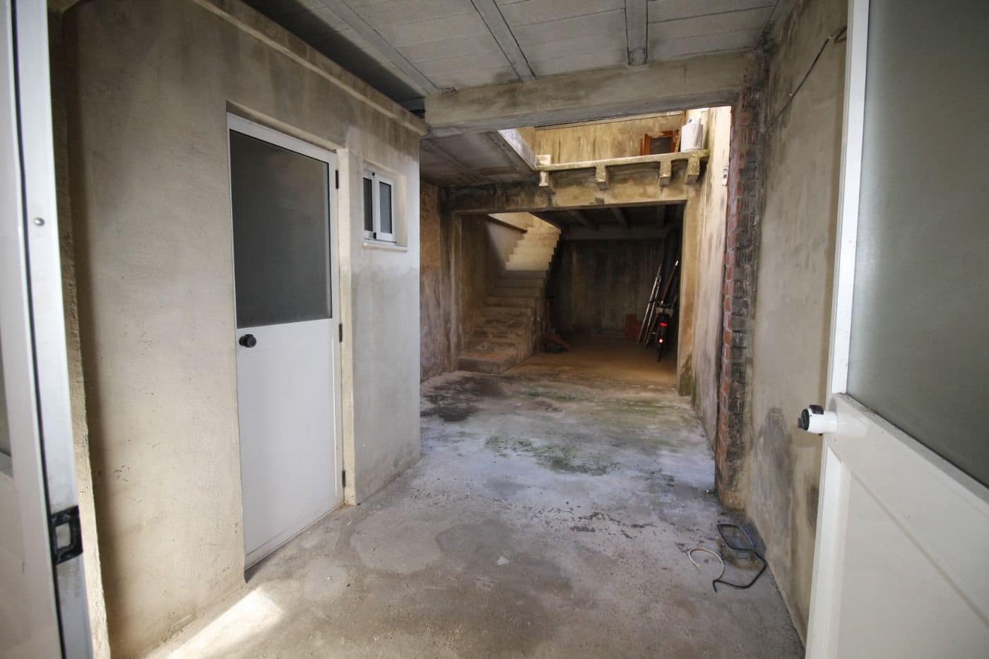 Semi-Rækkehus til salg i Tavernes de la Valldigna med garage - € 60.000 (Ref: 8295715)