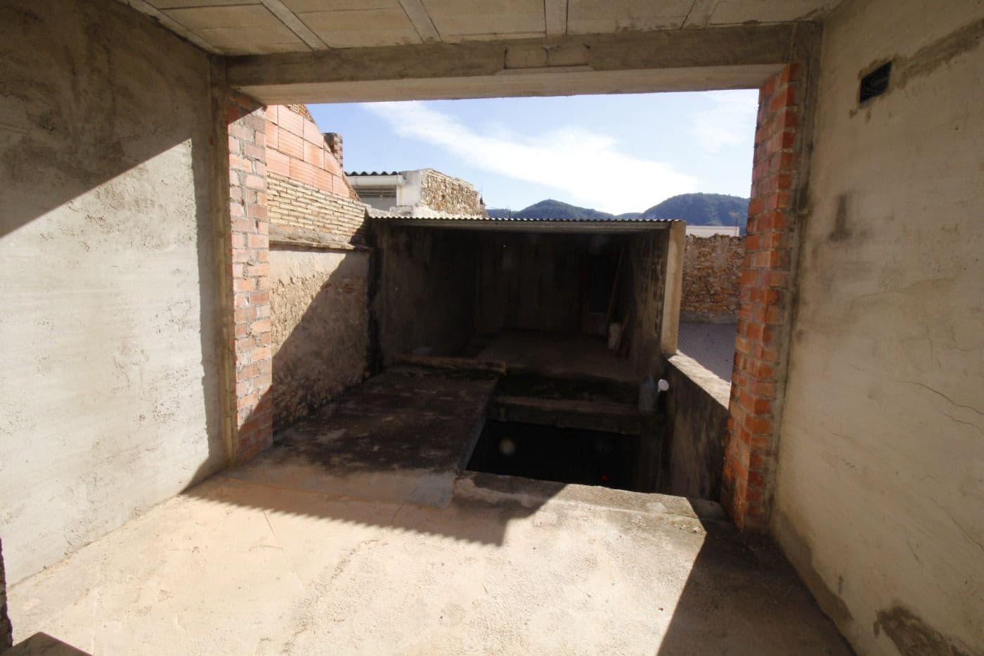 Semi-Rækkehus til salg i Tavernes de la Valldigna med garage - € 60.000 (Ref: 8295715)