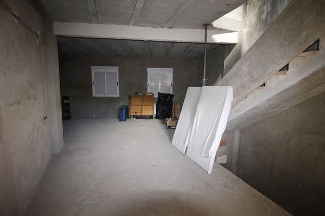 Paritalo myytävänä paikassa Tavernes de la Valldigna mukana 
autotalli - 60 000 € (Ref: 8295715)