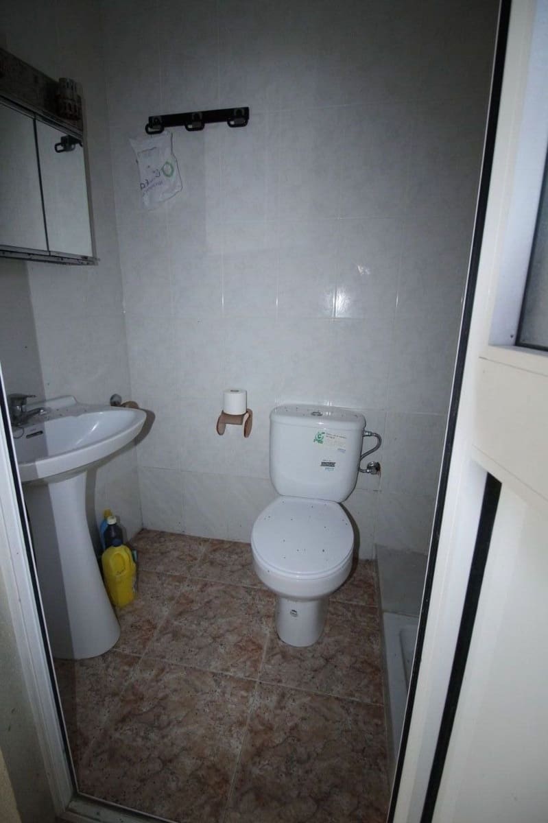 Semi-Rækkehus til salg i Tavernes de la Valldigna med garage - € 60.000 (Ref: 8295715)