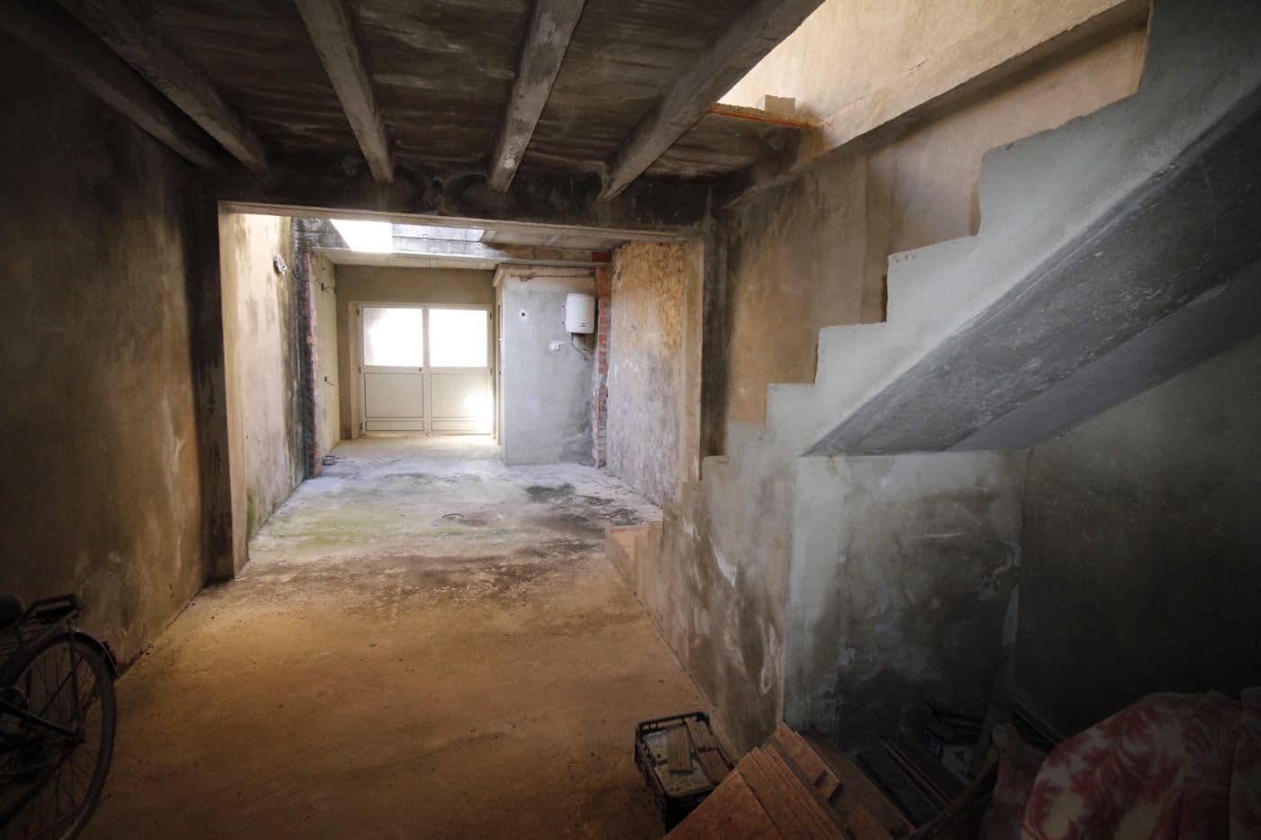 Semi-Rækkehus til salg i Tavernes de la Valldigna med garage - € 60.000 (Ref: 8295715)