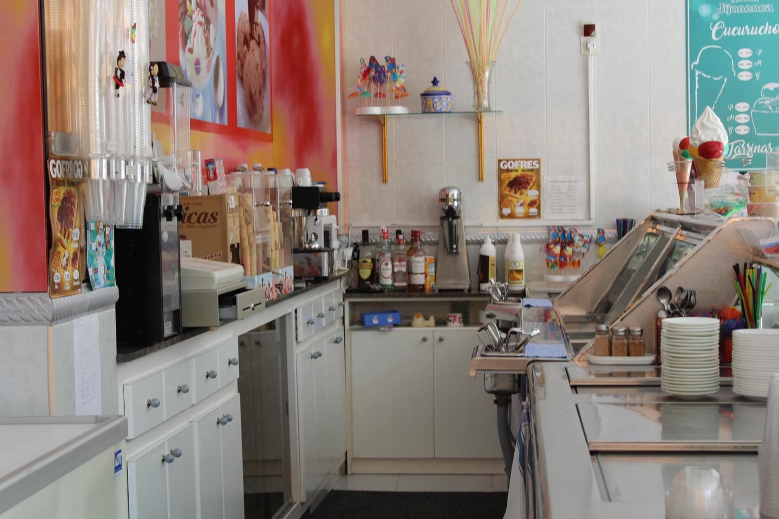 Kommersiell til salgs i Tavernes de la Valldigna - € 100 000 (Ref: 8324889)