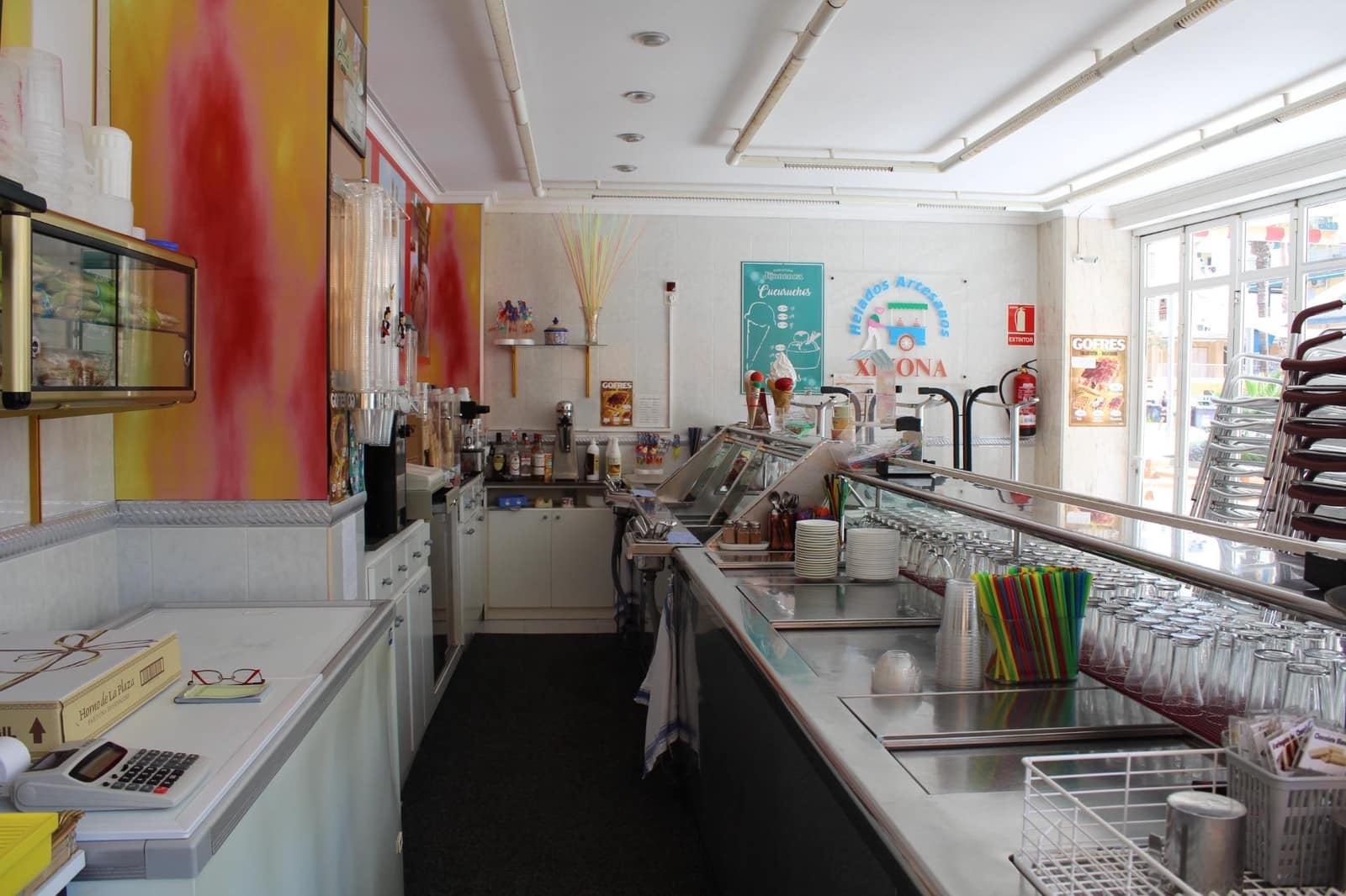 Kommersiell til salgs i Tavernes de la Valldigna - € 100 000 (Ref: 8324889)