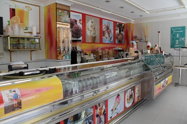 Commercieel te koop in Tavernes de la Valldigna - € 100.000 (Ref: 8324889)