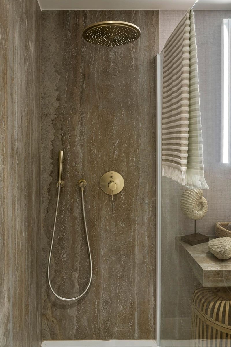 2 bedroom Apartment for sale in Benidorm with pool garage - € 1,100,000 (Ref: 8362907)