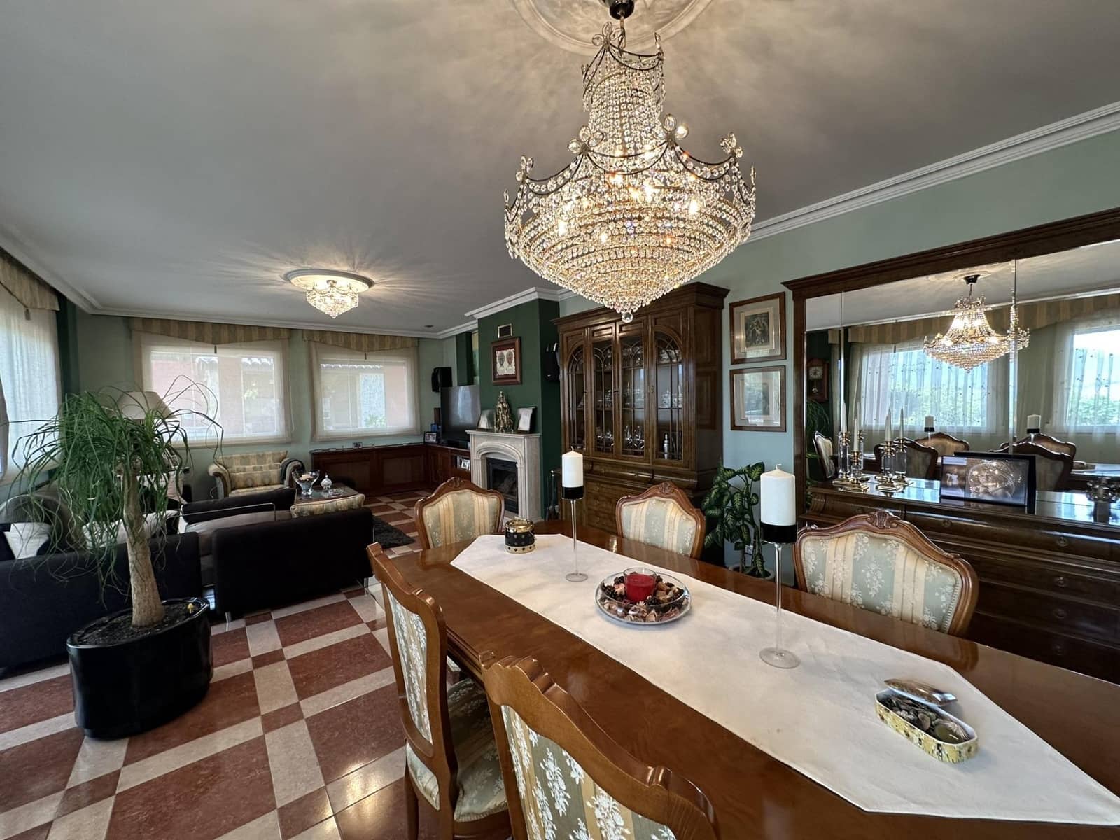 4 soveværelse Villa til salg i Cocentaina med swimmingpool garage - € 630.000 (Ref: 8415166)