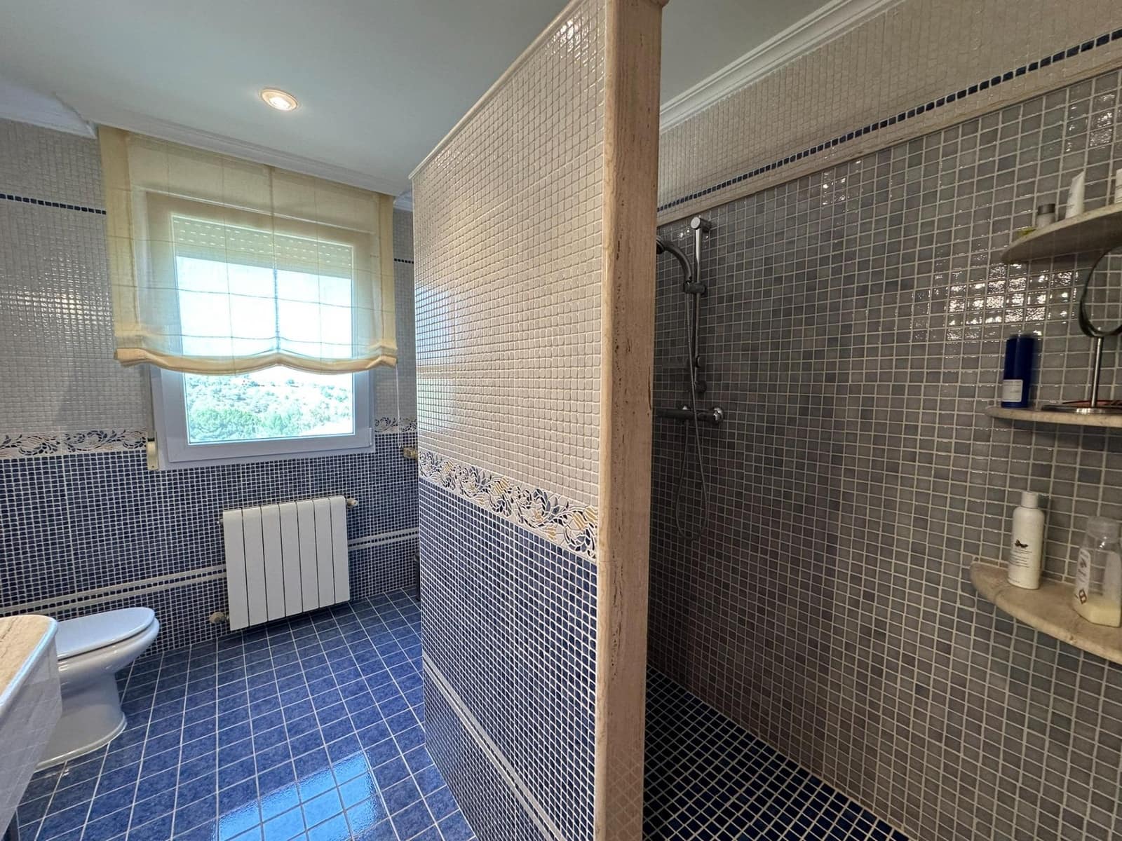 4 soveværelse Villa til salg i Cocentaina med swimmingpool garage - € 630.000 (Ref: 8415166)