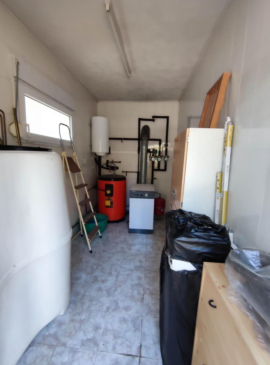 6 soveværelse Villa til salg i Cocentaina med swimmingpool garage - € 340.000 (Ref: 8529842)