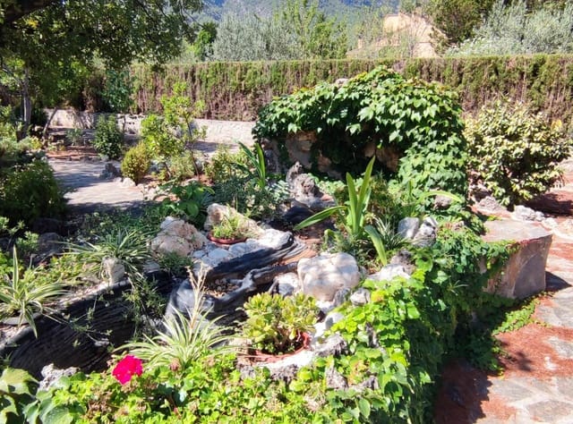 6 soveværelse Villa til salg i Cocentaina med swimmingpool garage - € 340.000 (Ref: 8529842)