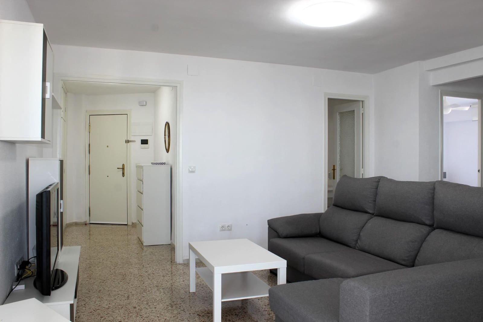 3 slaapkamer Appartement te koop in Playa de San Juan met zwembad - € 430.000 (Ref: 8645156)