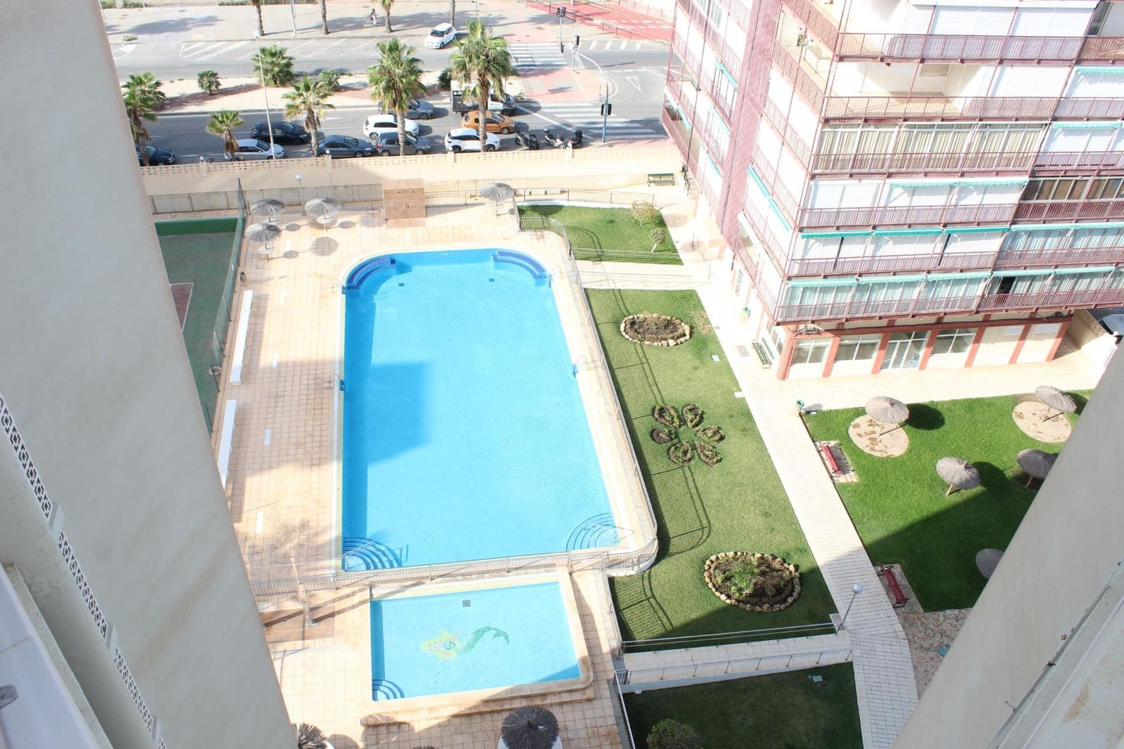 3 slaapkamer Appartement te koop in Playa de San Juan met zwembad - € 430.000 (Ref: 8645156)