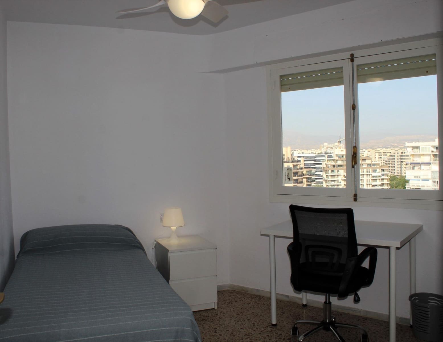 3 slaapkamer Appartement te koop in Playa de San Juan met zwembad - € 430.000 (Ref: 8645156)