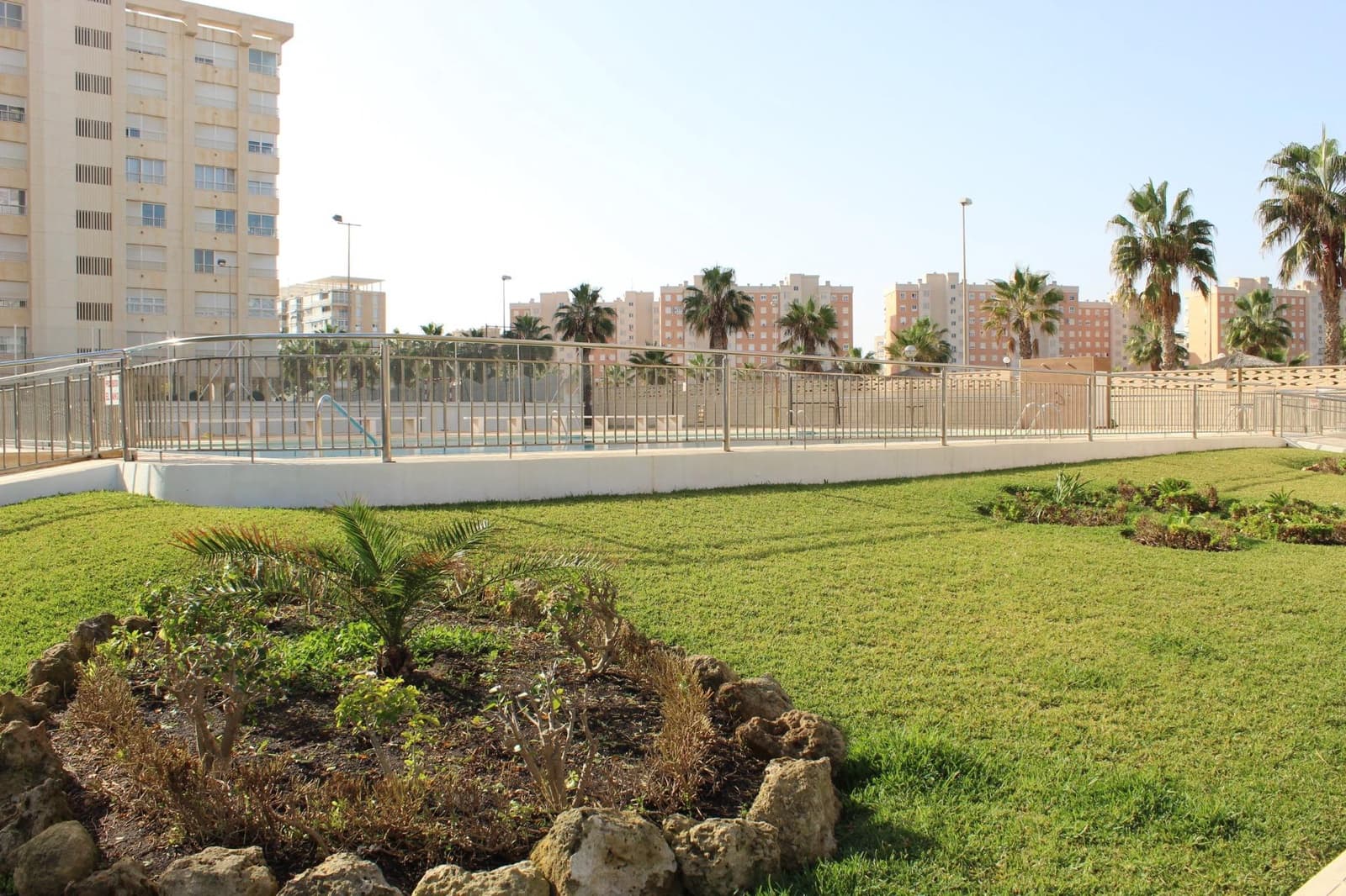 3 slaapkamer Appartement te koop in Playa de San Juan met zwembad - € 430.000 (Ref: 8645156)