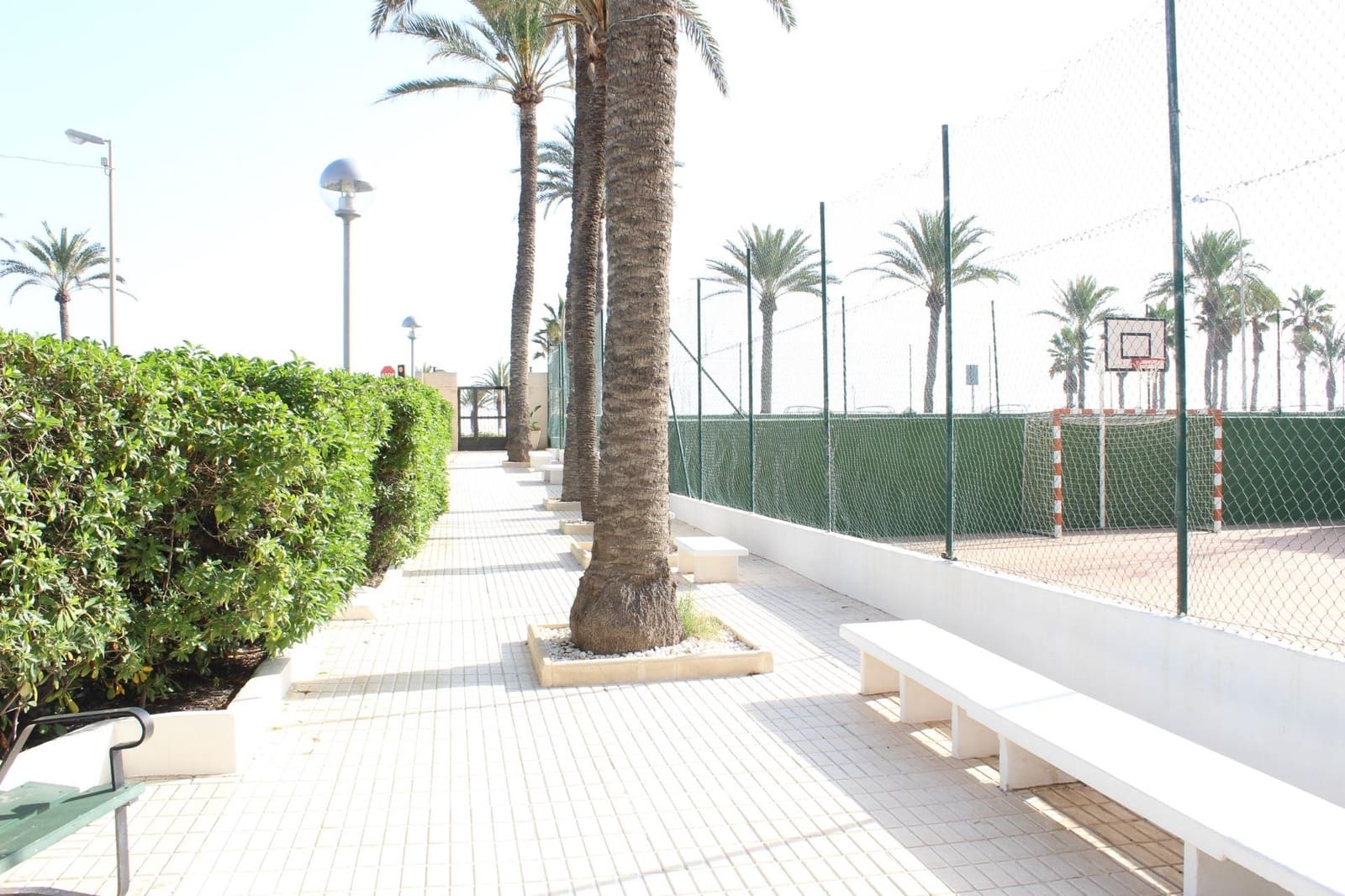 3 slaapkamer Appartement te koop in Playa de San Juan met zwembad - € 430.000 (Ref: 8645156)