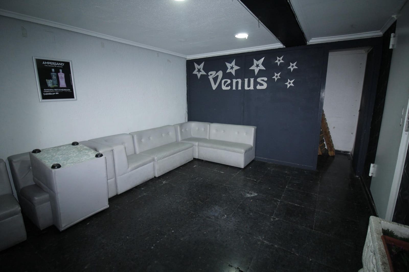 Virksomhed til leje i Tavernes de la Valldigna - € 600 (Ref: 8682586)