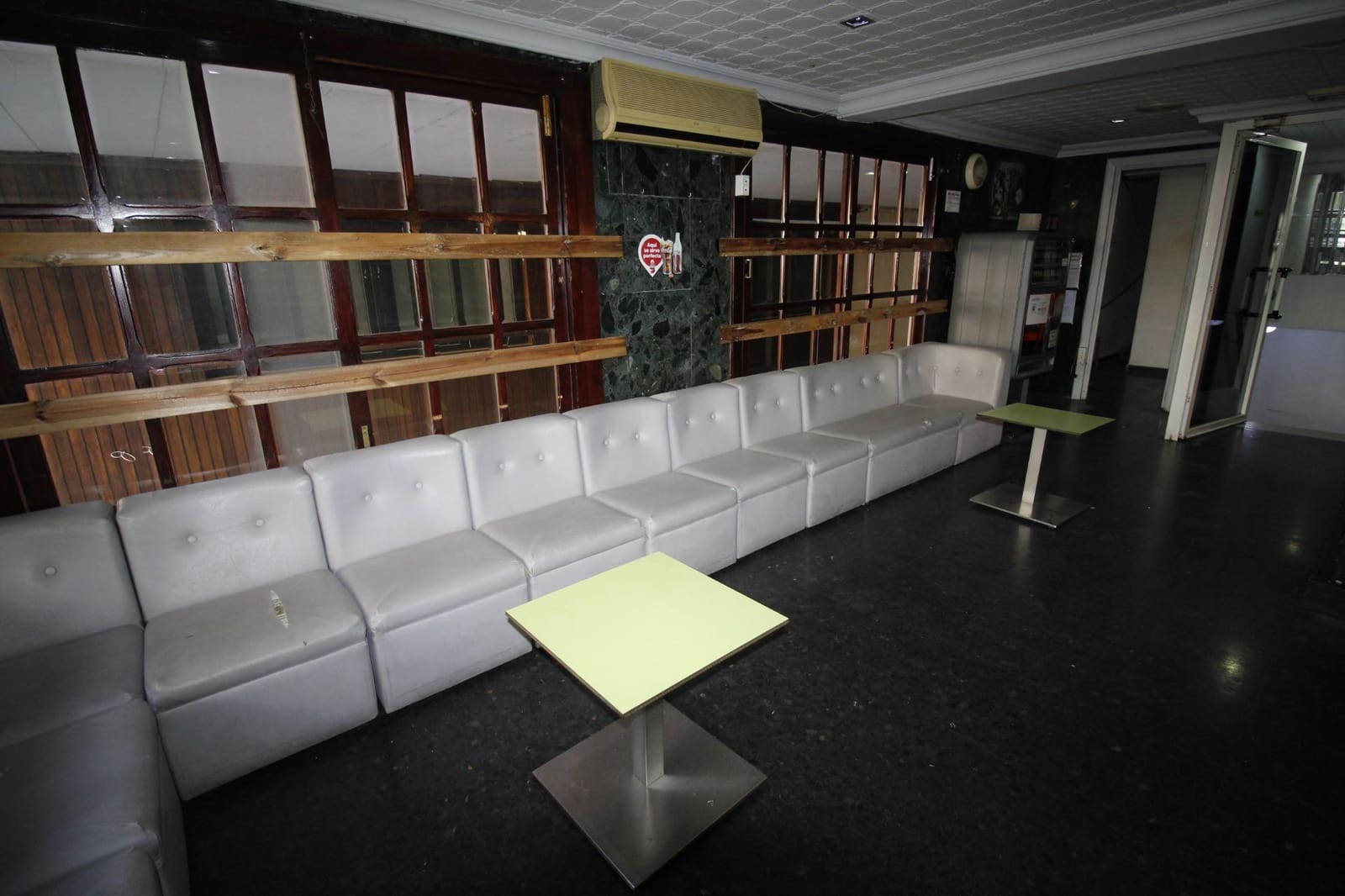 Virksomhed til leje i Tavernes de la Valldigna - € 600 (Ref: 8682586)