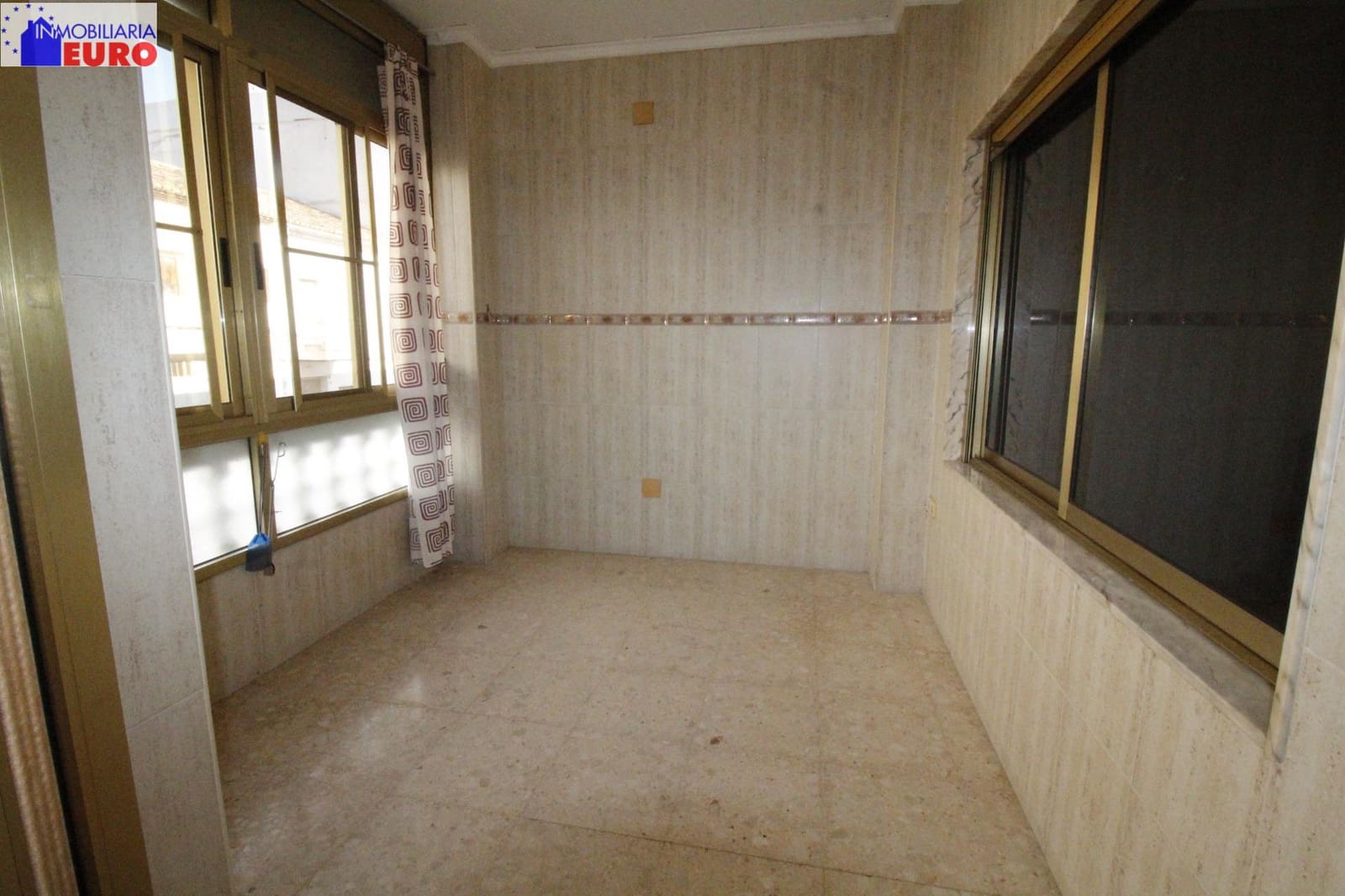 4 sypialnia Finka/Dom wiejski na sprzedaż w Simat de la Valldigna - 107 000 € (Ref: 8813330)