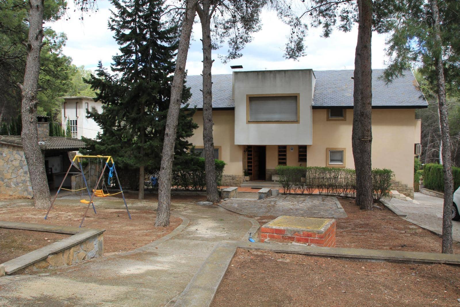 6 soverom Villa til salgs i Cocentaina med garasje - € 380 000 (Ref: 8905354)