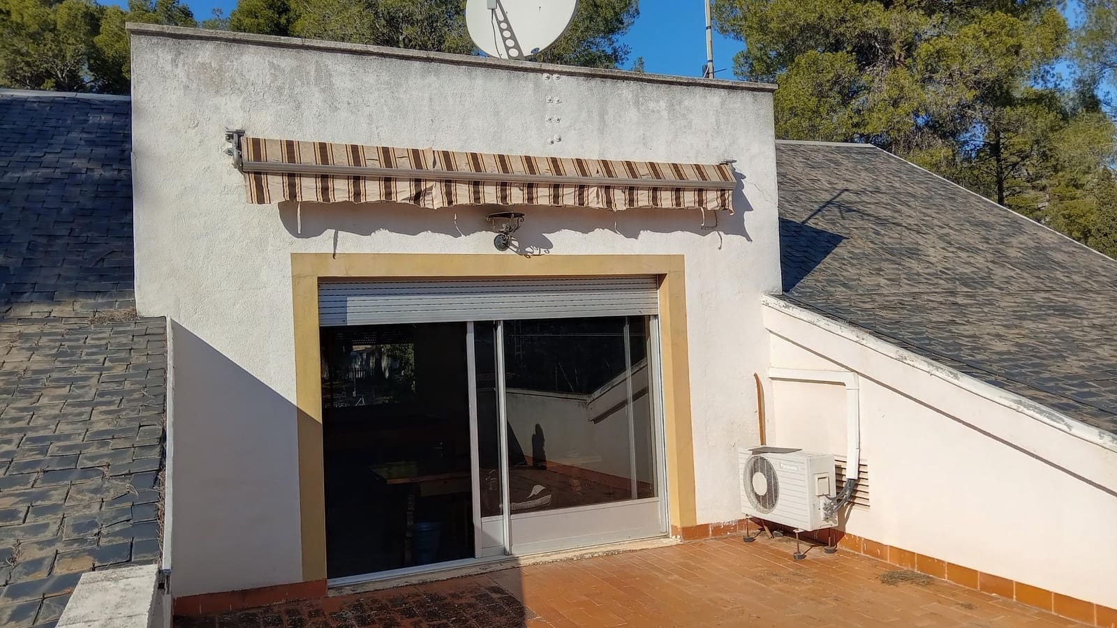 6 soverom Villa til salgs i Cocentaina med garasje - € 380 000 (Ref: 8905354)