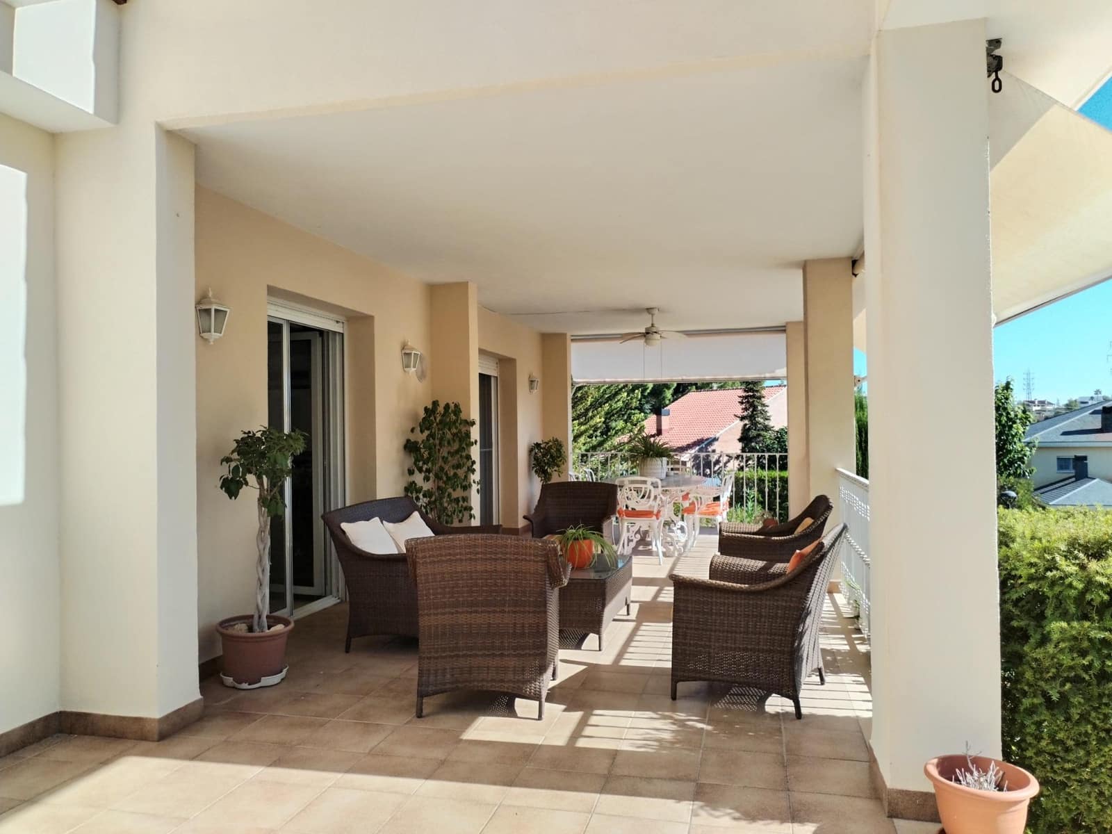 6 sypialnia Willa na sprzedaż w Cocentaina z garażem - 600 000 € (Ref: 8918040)