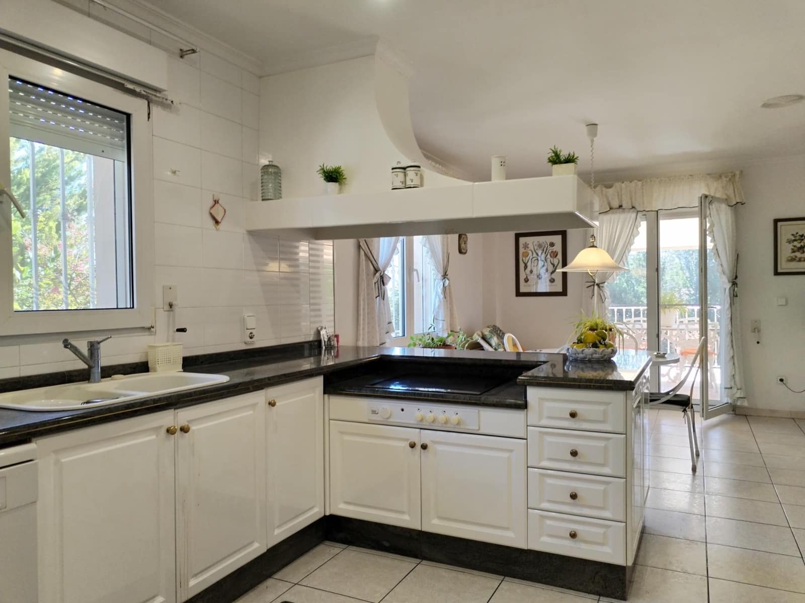 6 sypialnia Willa na sprzedaż w Cocentaina z garażem - 600 000 € (Ref: 8918040)